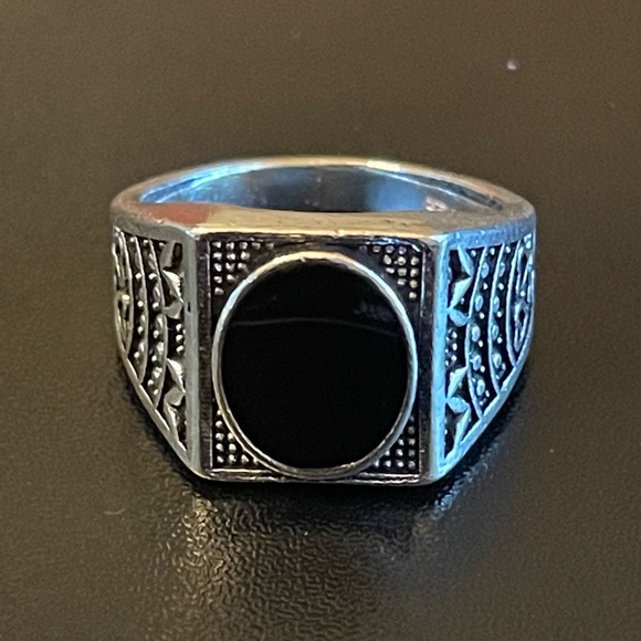 Jewelry - Vintage black obsidian gemstone S925 silver ring size 8